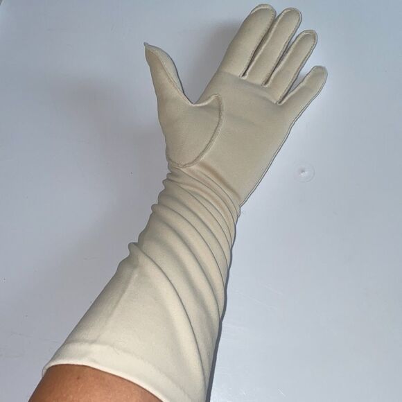 Vtg New in packaging Van Raalte beige/taupe long nylon gloves - Picture 6 of 7